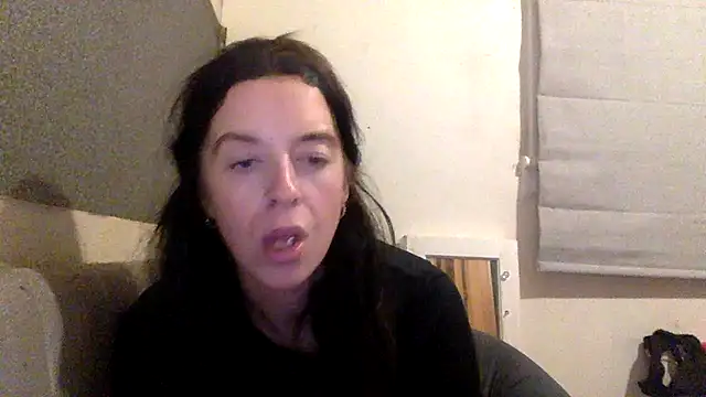 Snapshot of Bellababexox chatting on May 2026 01:10:01 AM Bellababexox online show from May 2026 01:10:01 AM