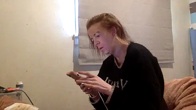 Snapshot of Bellababexox chatting on May 2026 03:06:02 PM Bellababexox online show from May 2026 03:06:02 PM
