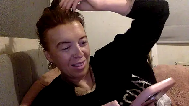 Snapshot of Bellababexox chatting on May 2026 04:41:02 AM Bellababexox online show from May 2026 04:41:02 AM
