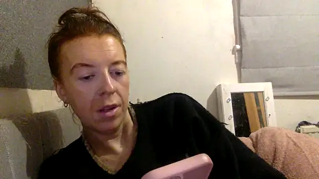 Snapshot of Bellababexox chatting on May 2026 05:58:02 AM Bellababexox online show from May 2026 05:58:02 AM