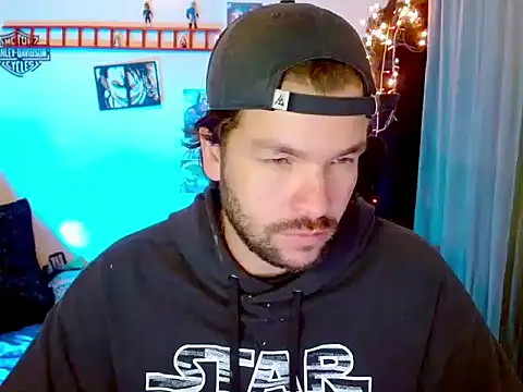 cortelioni massimo  online show from December 2025 10:05:01 PM