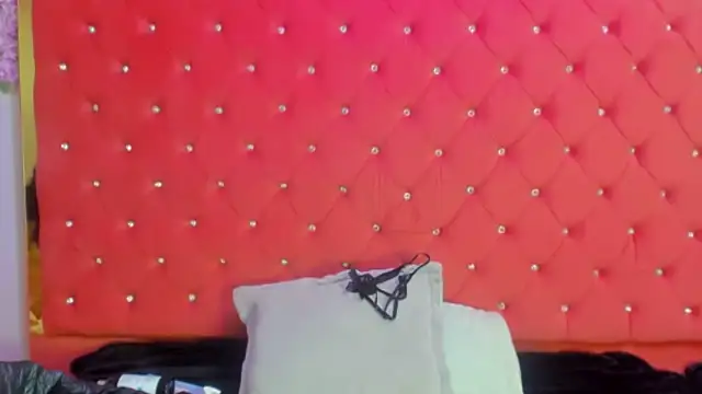 Nanis James online show from April 2026 02:34:01 AM