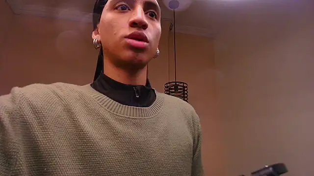 Snapshot of Dom_venena chatting on September 2025 07:24:02 PM Dom venena online show from September 2025 07:24:02 PM