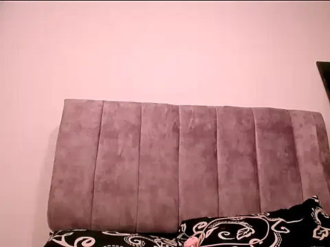 Snapshot of Luciana_hardmand chatting on September 2025 07:49:01 PM Luciana hardmand online show from September 2025 07:49:01 PM