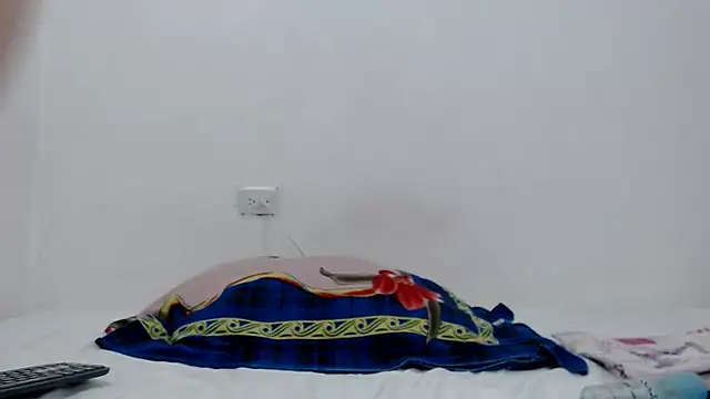 Snapshot of Luciana_hardmand chatting on December 2025 07:43:01 PM Luciana hardmand online show from December 2025 07:43:01 PM