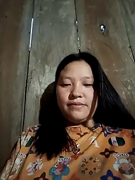 MuiNay online show from November 2025 11:14:02 PM