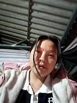 MuiNay online show from November 2025 06:52:01 PM