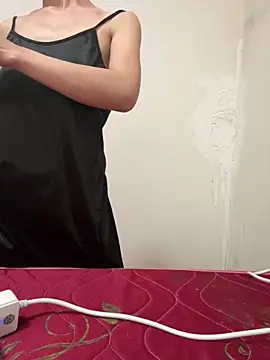 crhong666 online show from September 2025 01:00:01 AM