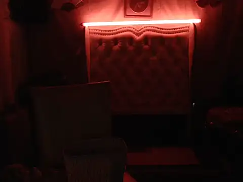 miss laila  online show from September 2025 10:29:01 AM