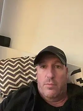 LesAmantsAE2 online show from February 2026 02:51:02 PM