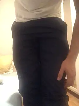 Snapshot of lewis91 chatting on October 2025 09:49:01 PM lewis91 online show from October 2025 09:49:01 PM