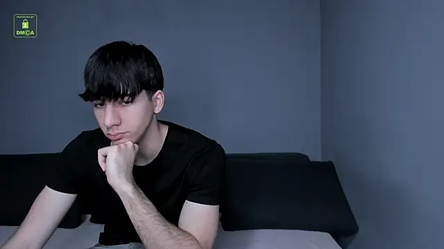 Quentin Blake online show from April 2026 05:25:01 AM