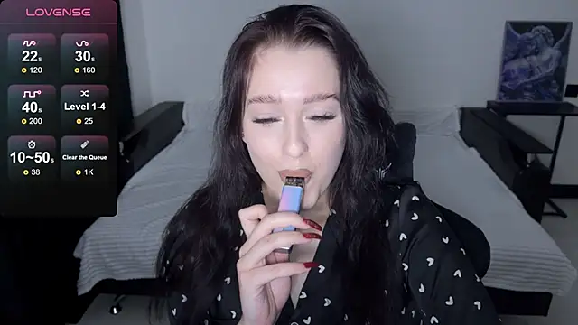 Sunshine J online show from November 2025 05:34:02 PM