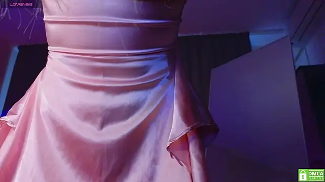 KittenFang online show from April 2026 11:58:01 AM