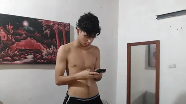 alice julls online show from November 2025 08:09:02 PM