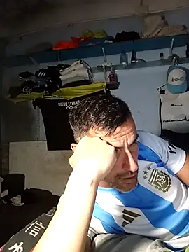 Snapshot of Ricofitness chatting on September 2025 03:19:01 AM Ricofitness online show from September 2025 03:19:01 AM