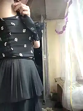 Dung-Thao19 online show from October 2025 01:11:01 PM