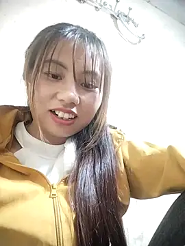 Dung-Thao19 online show from October 2025 02:35:02 PM