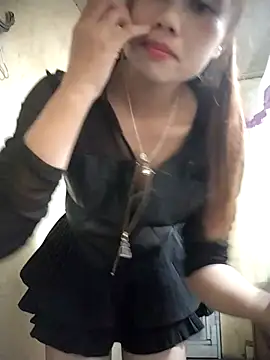 Dung-Thao19 online show from October 2025 01:52:02 AM