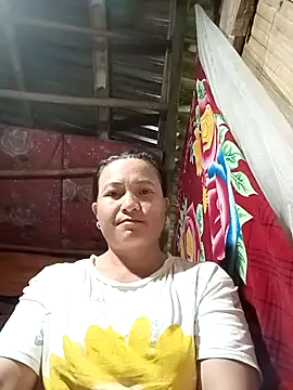 Snapshot of Love-Mama33 chatting on September 2025 03:17:02 AM Love-Mama33 online show from September 2025 03:17:02 AM