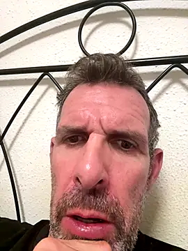 gigolobcn online show from December 2025 08:25:01 PM