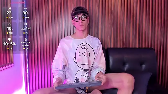 Phillicious   online show from January 2026 12:04:02 AM