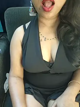 Sexy juhee online show from April 2026 03:02:02 PM