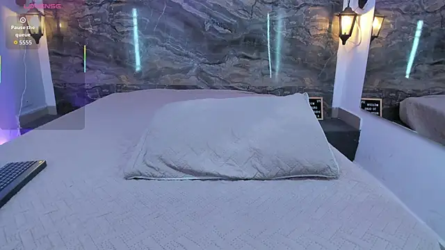 Agnes-23 online show from May 2026 11:52:02 AM