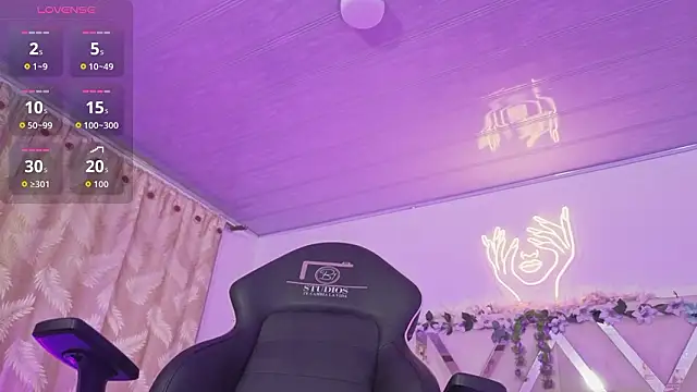 ZURY TAY online show from March 2026 11:47:01 AM