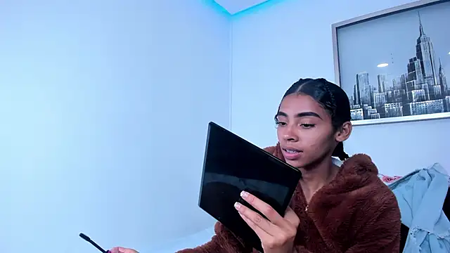 sarah ashbourne online show from October 2025 01:44:02 PM