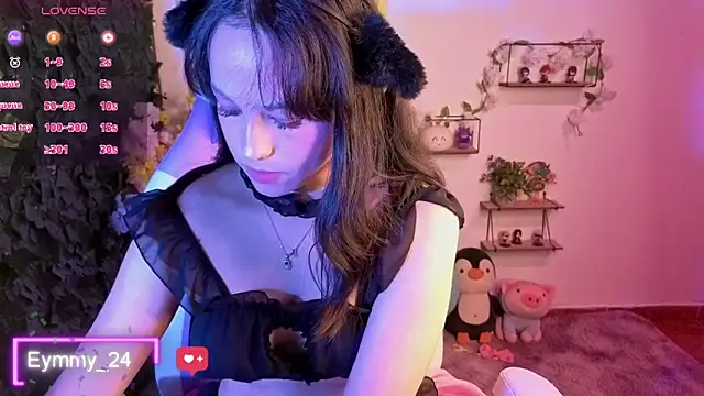 Snapshot of Eymmy_24 chatting on May 2026 01:44:02 AM Eymmy 24 online show from May 2026 01:44:02 AM