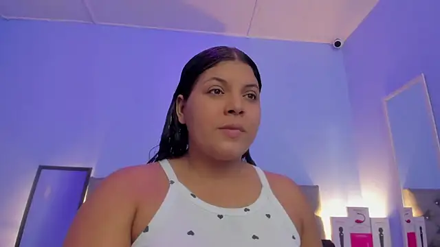 Snapshot of neferet_opal chatting on November 2025 11:59:01 PM neferet opal online show from November 2025 11:59:01 PM