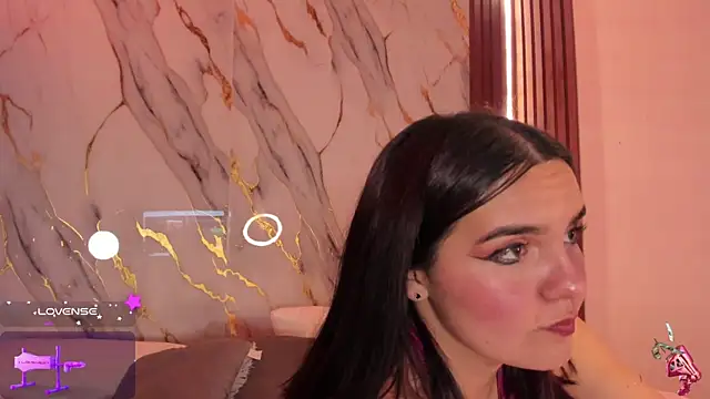 alicecute77 online show from September 2025 03:23:02 AM