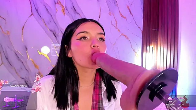 alicecute77 online show from April 2026 02:25:02 AM