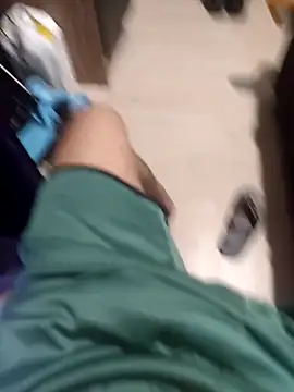 comobucetinhas online show from December 2025 07:31:01 PM