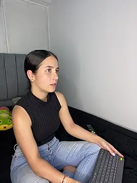 Snapshot of dalianataba chatting on January 2026 07:39:01 PM dalianataba online show from January 2026 07:39:01 PM