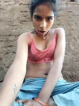 Snapshot of Gulika_Doshi chatting on March 2026 03:11:01 AM Gulika Doshi online show from March 2026 03:11:01 AM
