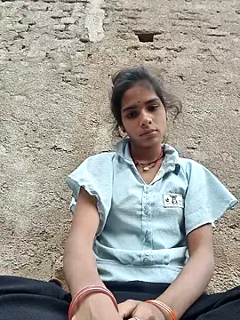 Snapshot of Gulika_Doshi chatting on March 2026 01:20:02 AM Gulika Doshi online show from March 2026 01:20:02 AM