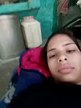 Snapshot of Gulika_Doshi chatting on April 2026 02:43:01 AM Gulika Doshi online show from April 2026 02:43:01 AM