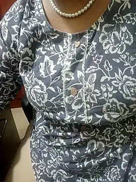 tami lavanya online show from October 2025 05:55:02 PM