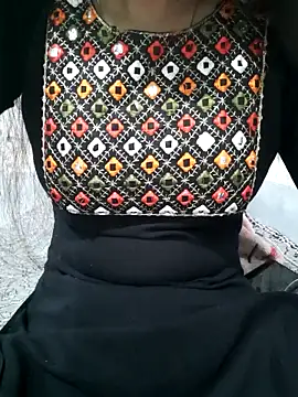 Snapshot of Aarti-kumri chatting on February 2026 12:12:01 PM Aarti-kumri online show from February 2026 12:12:01 PM