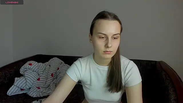 Snapshot of Kelly_Cartier chatting on April 2026 01:25:02 PM Kelly Cartier online show from April 2026 01:25:02 PM