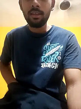 Snapshot of mayur_raaje chatting on April 2026 11:08:02 AM mayur raaje online show from April 2026 11:08:02 AM