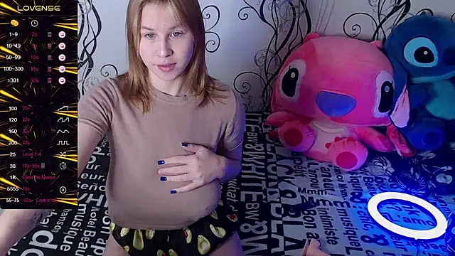 RoyAngela online show from October 2025 07:28:02 AM