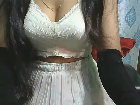 sheetal-sheetal95 online show from November 2025 04:40:01 PM