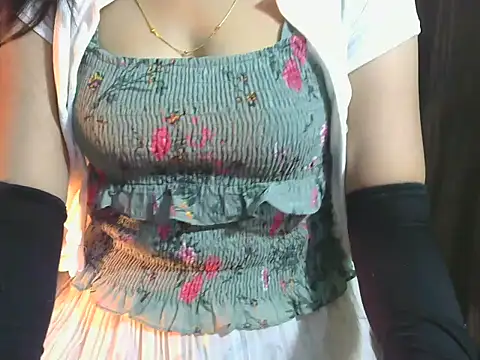 sheetal-sheetal95 online show from December 2025 04:58:02 PM