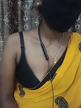 Snapshot of kavya-telugu84 chatting on June 2026 05:07:01 PM kavya-telugu84 online show from June 2026 05:07:01 PM