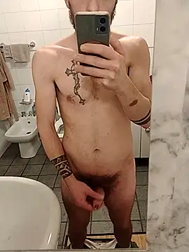 Baldassarre1990 online show from November 2025 11:32:01 PM