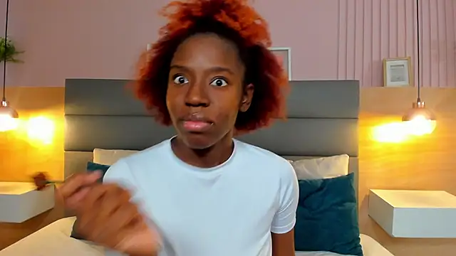  emma willliams  online show from October 2025 03:24:01 PM