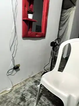 giannis090 online show from October 2025 07:45:01 PM